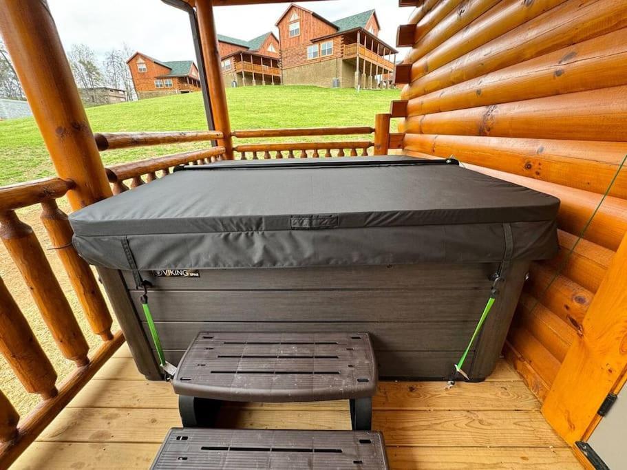 Villa New! Indoor Pool/Ps 5/Hot Tub/Parkway Pigeon Forge Exterior foto
